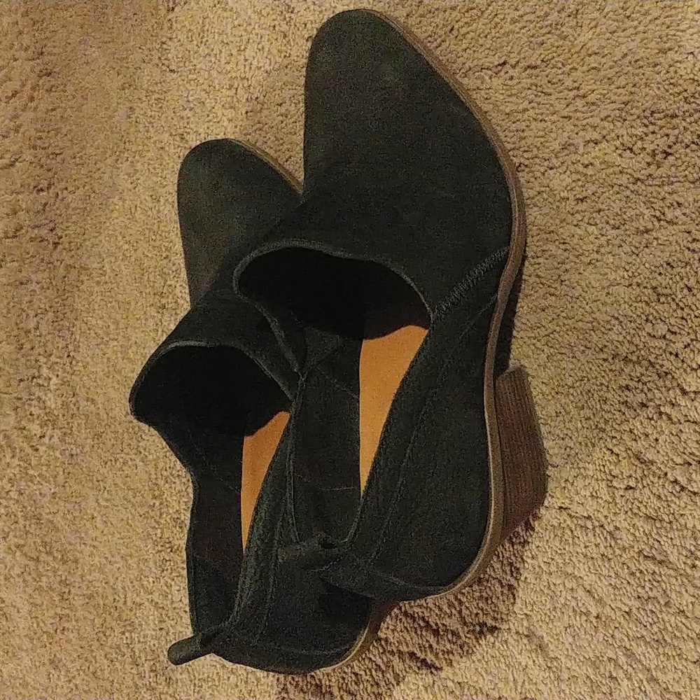 Lucky Brand Vennia Loafer Heels - Picture 2 of 4